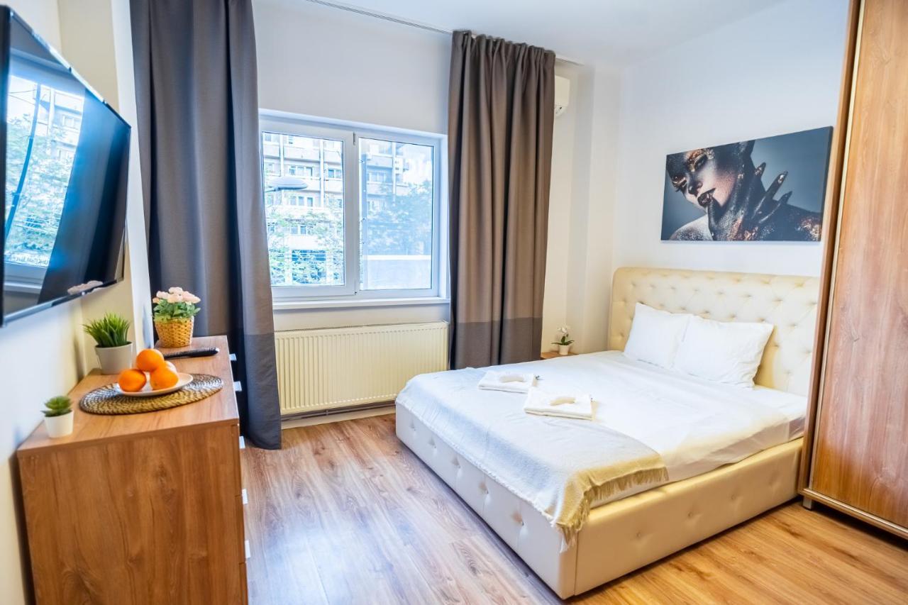 Cozy Apartments Near Calea Victoriei Bucharest Exterior photo