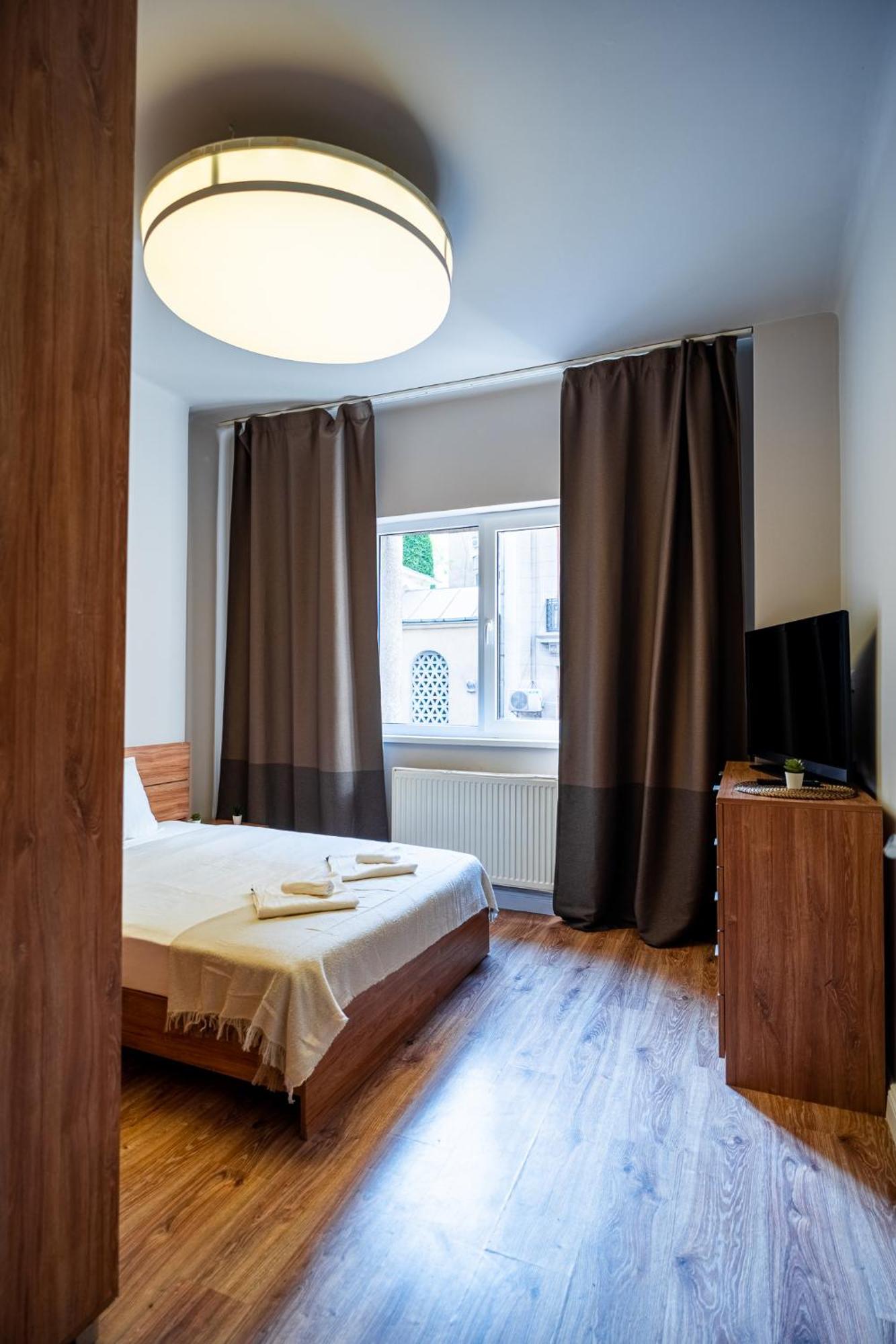 Cozy Apartments Near Calea Victoriei Bucharest Exterior photo